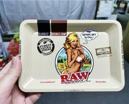 Metal Rolling Tray – Medium 280x180mm with Pattern Design